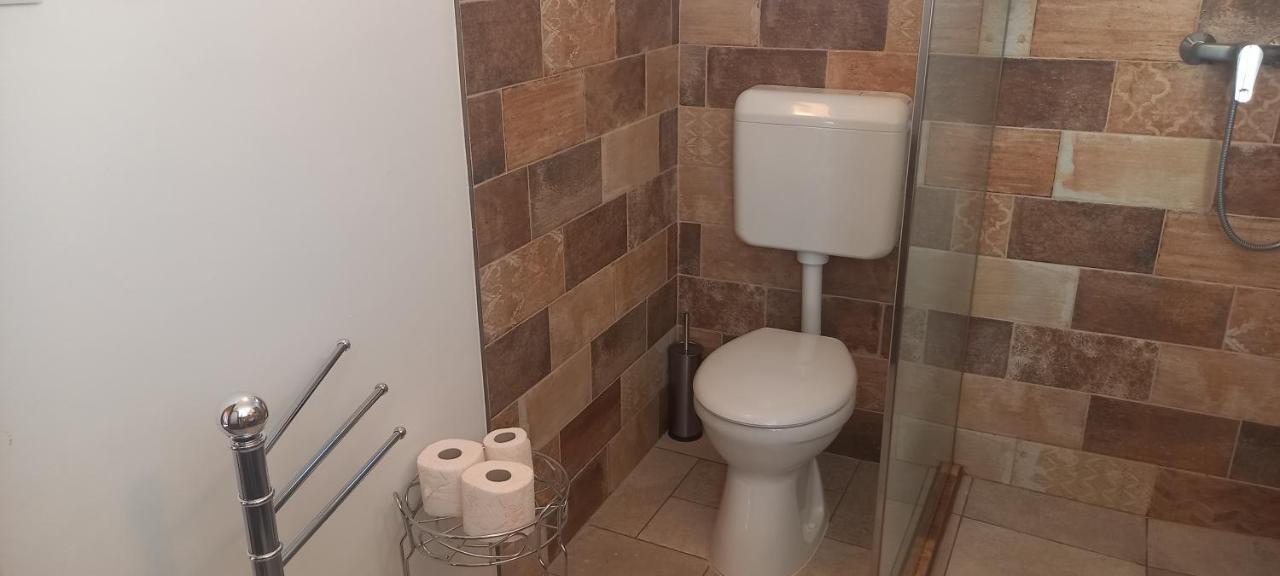 Apartament Ket Puli Vendeghaz Bekescsaba Zewnętrze zdjęcie
